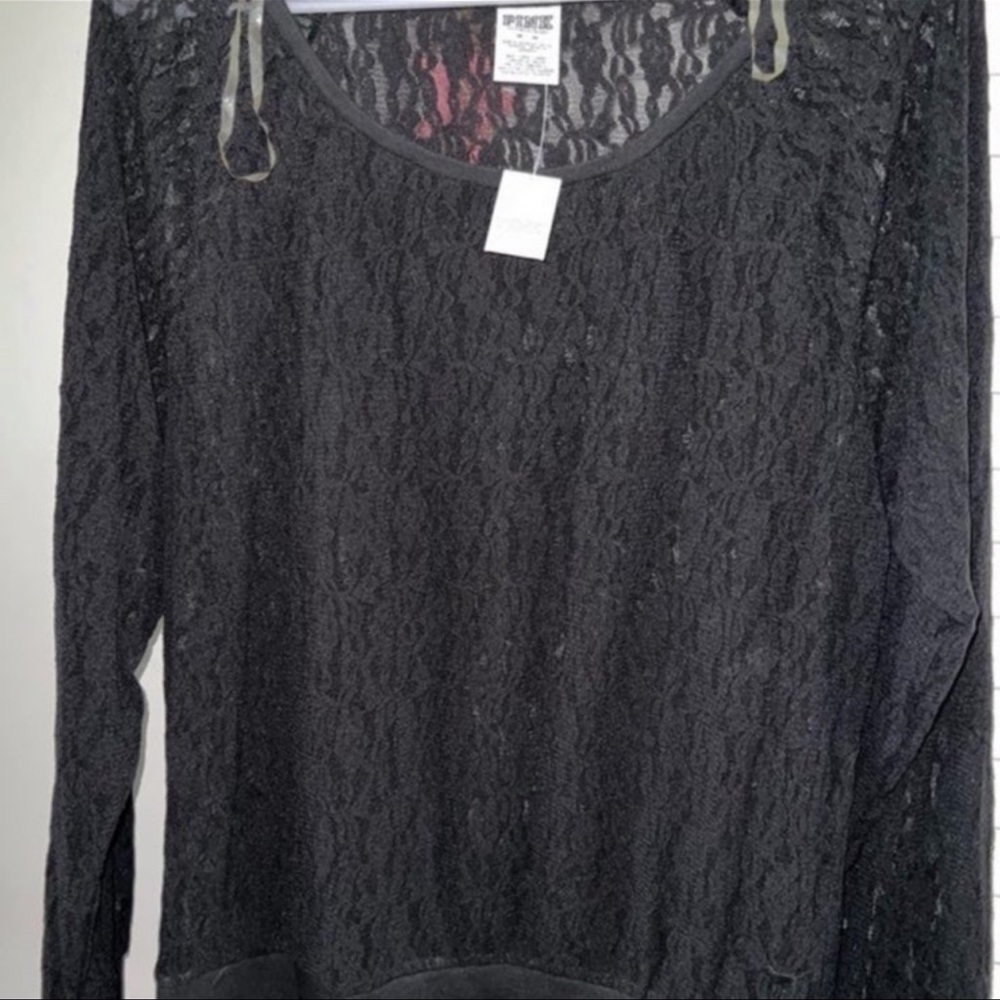 PINK VS LACE LONG SLEEVE - Picture 4 of 4